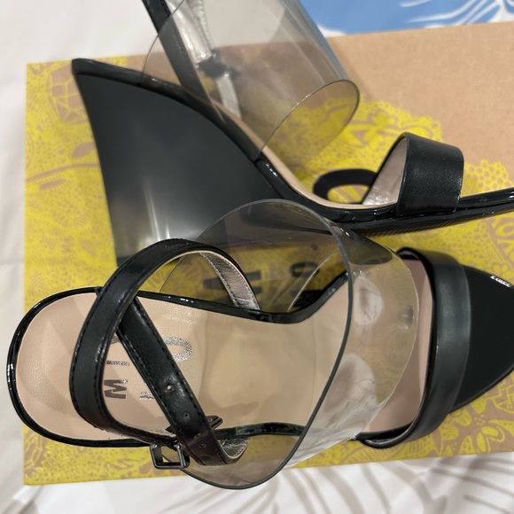 💰SALE💰 MIX NO. 6 • Black & Clear & Smoke Wedge Sandal • sz 7/ 37 - Picture 6 of 7